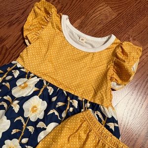 🆕🌼Yellow Spring/Summertime Flower Outfit🌼
